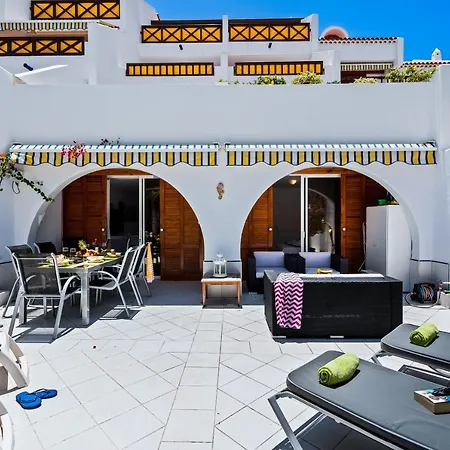 Апартаменты 95 Great Location In Americas, Sea Front! Арона